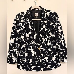 Anne Klein Black and White Floral Blazer, size S